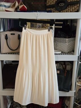 Primark Cream Pleated Tiered Maxi Skirt